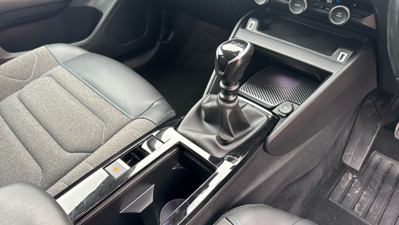 Citroen C4 1.2 PureTech [130] Shine 5dr Petrol Hatchback